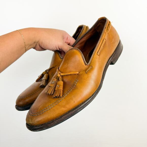 Allen Edmonds Grayson Tassel Loafers Tan Leather Shoes $425 - 9.5 main image 8